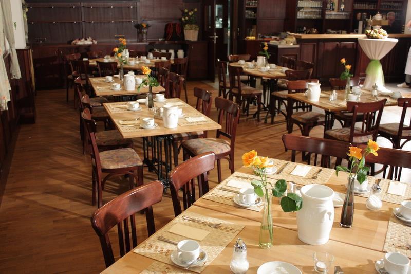 欧洲公园酒店 克尔彭 餐厅 照片